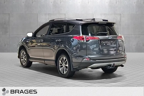 Toyota Rav4 2017 photo 3