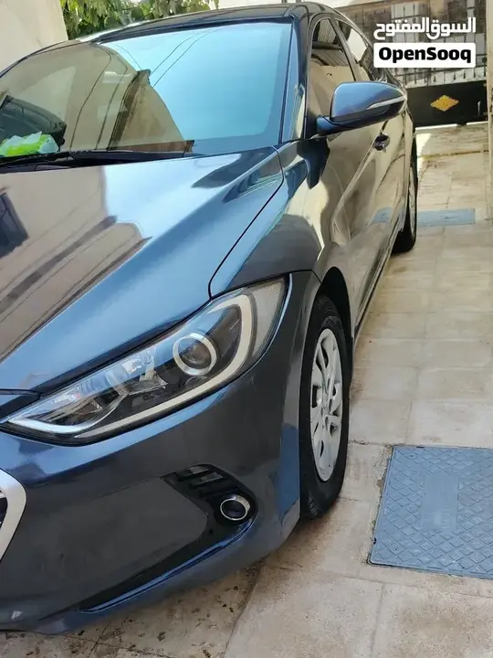 Hyundai Elantra 2018 photo 4