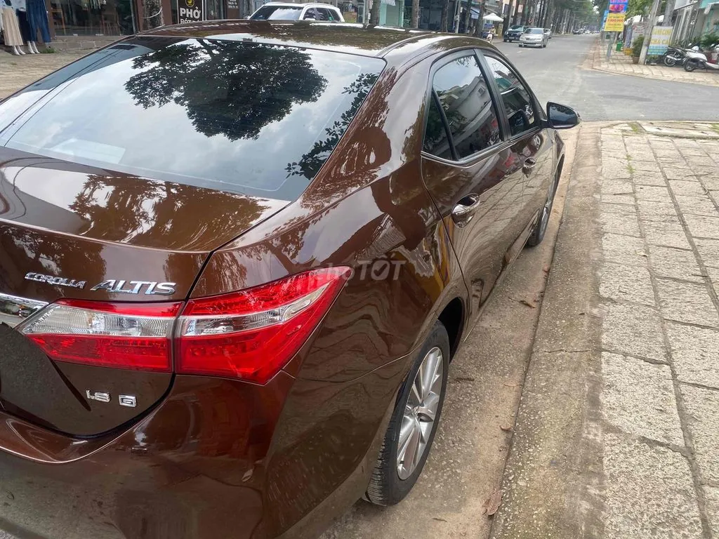 Toyota Corolla Altis 2015 photo 4