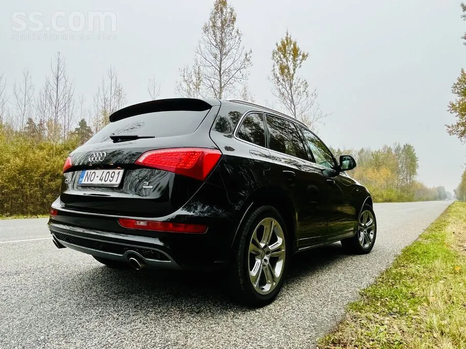 Audi Q5 2010 photo 4