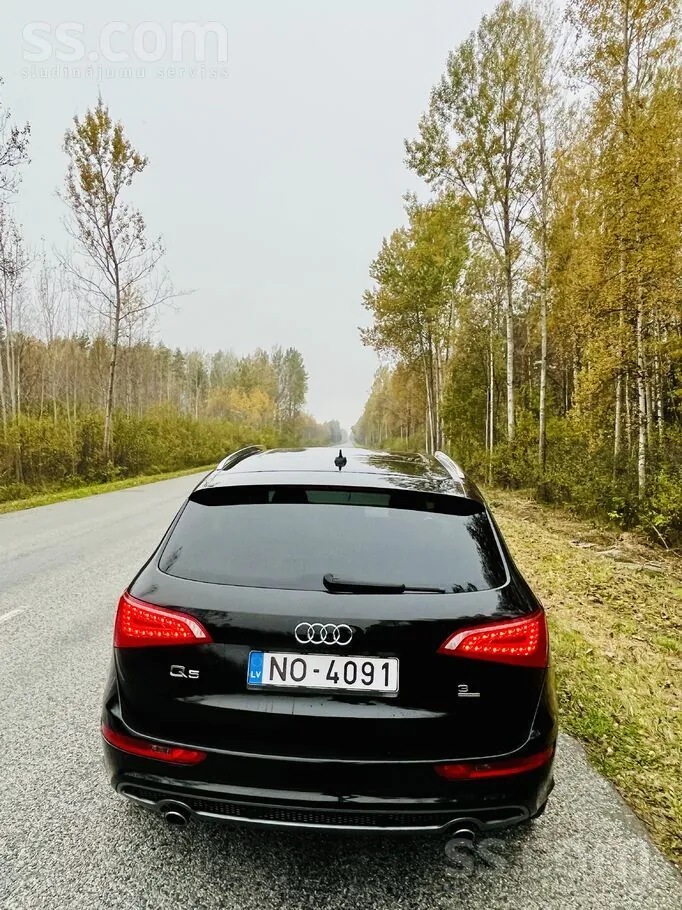 Audi Q5 2010 photo 3