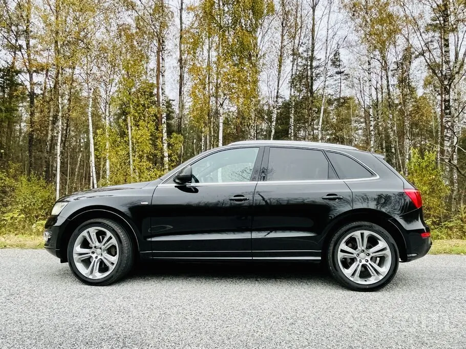 Audi Q5 2010 photo 2