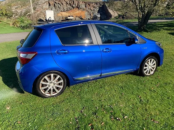 Toyota Yaris 2017 photo 3