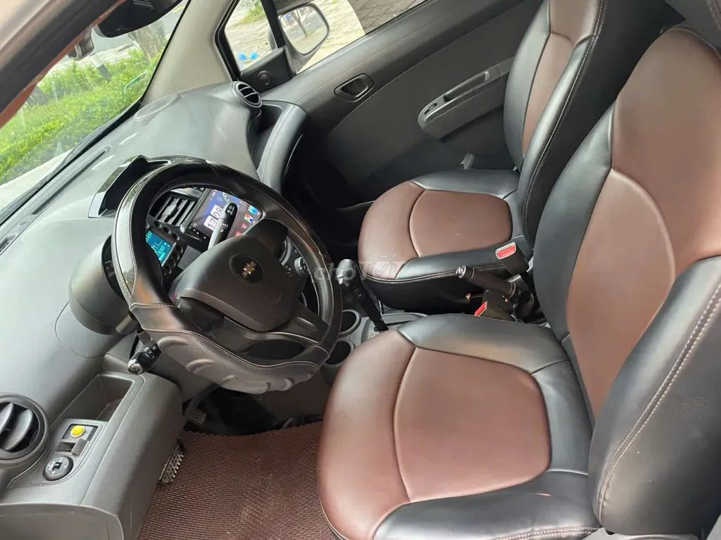 Chevrolet Spark 2011 photo 4