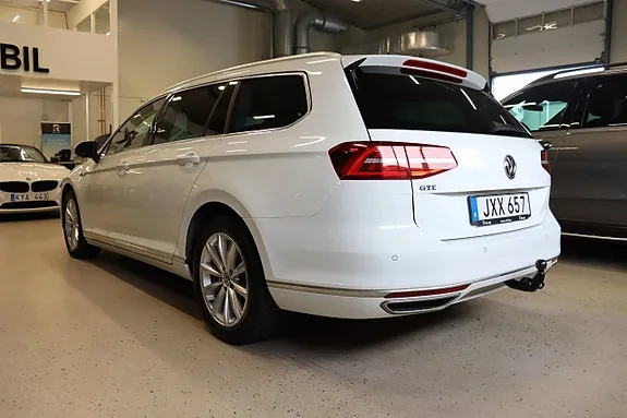 Volkswagen Passat 2018 photo 5