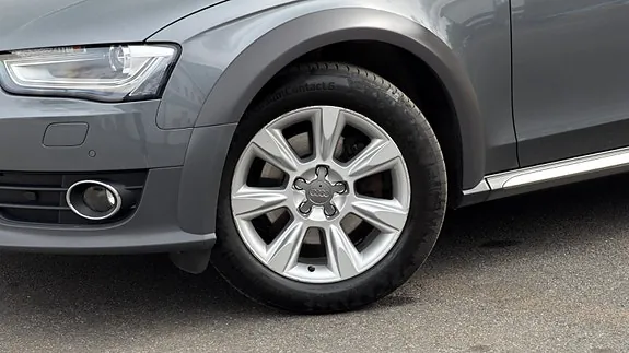 Audi A4 Allroad 2012 photo 3