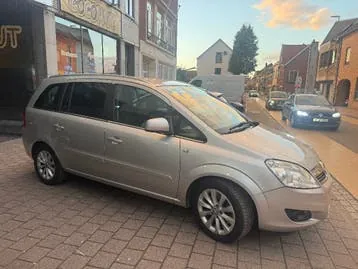Opel Zafira 2014 photo 3