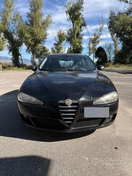 Alfa Romeo 147 2006 photo 2