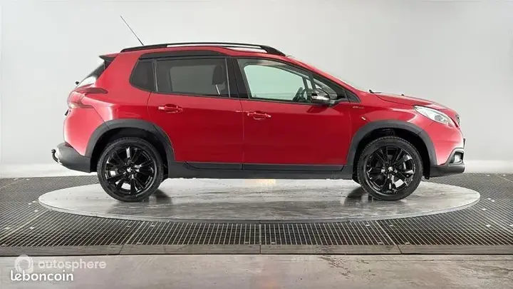 Peugeot 2008 2018 photo 4