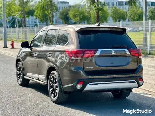 Mitsubishi Outlander 2020 photo 2