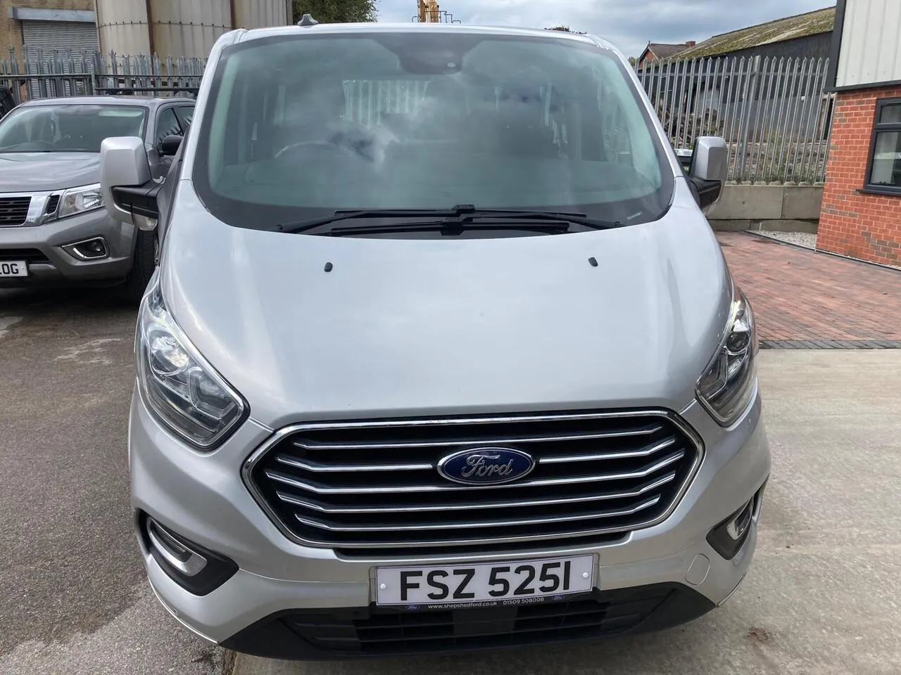 Ford Tourneo Custom 2021 photo 3