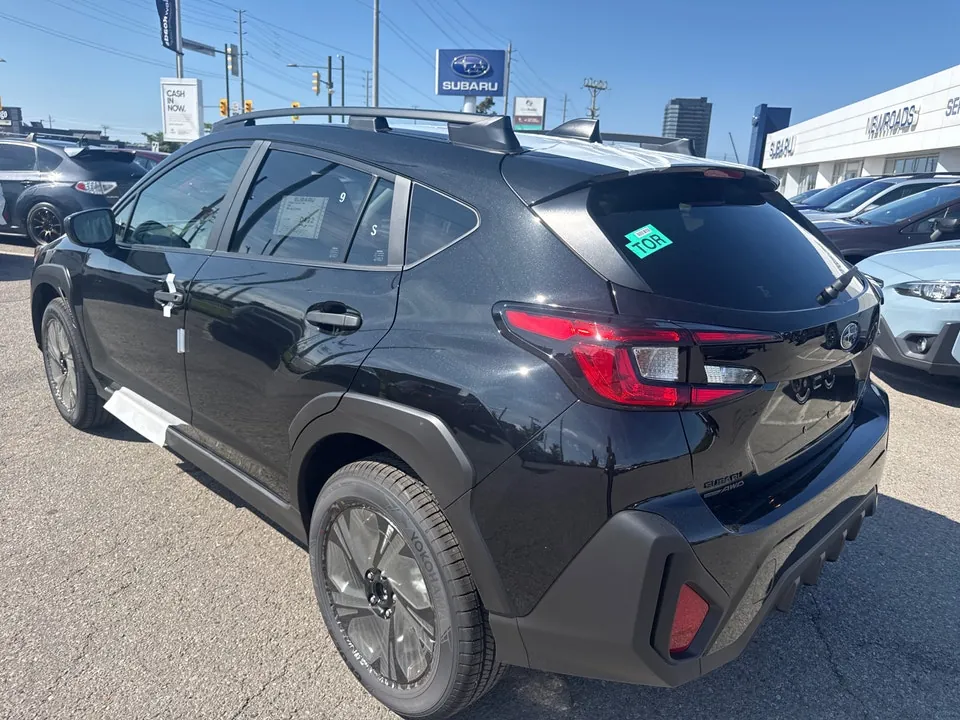 Subaru Crosstrek 2026 photo 2