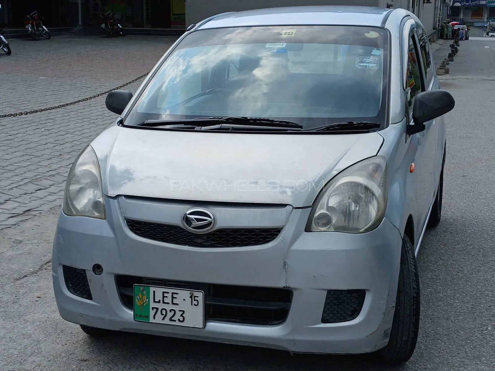 Daihatsu Mira