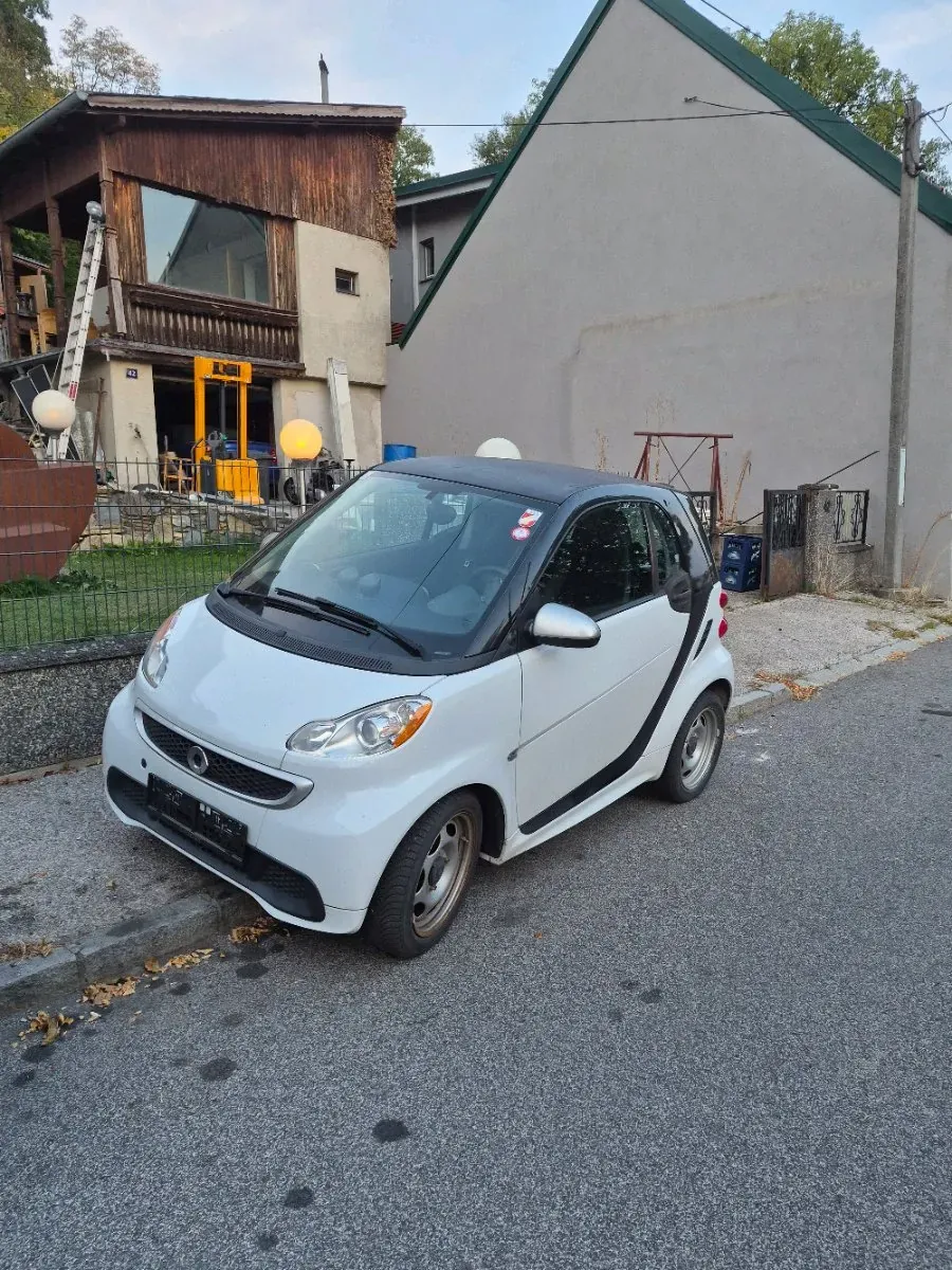 Smart Fortwo 2014 photo 2