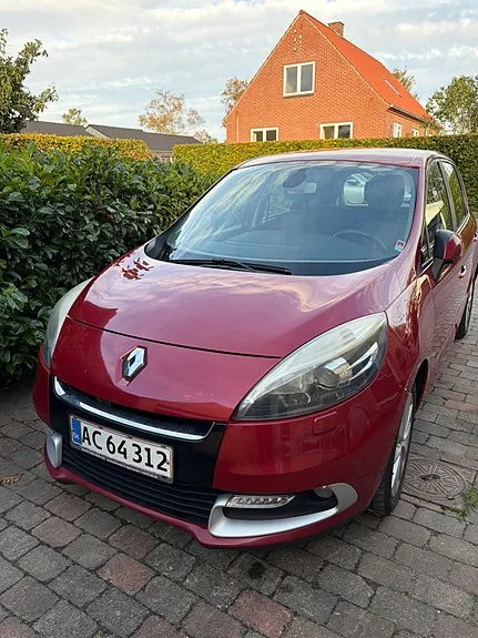 Renault Scenic Iii 2012 photo 2