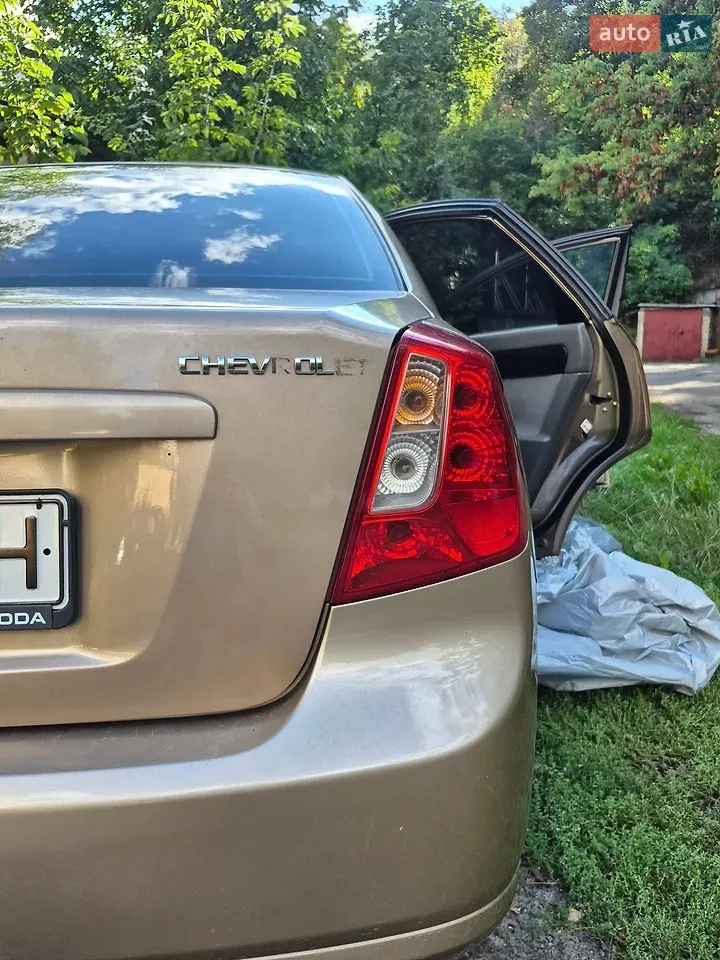 Chevrolet Lacetti 2005 photo 4