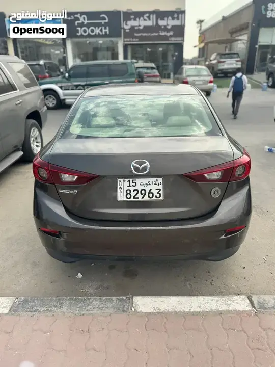 Mazda 3 2018 photo 4