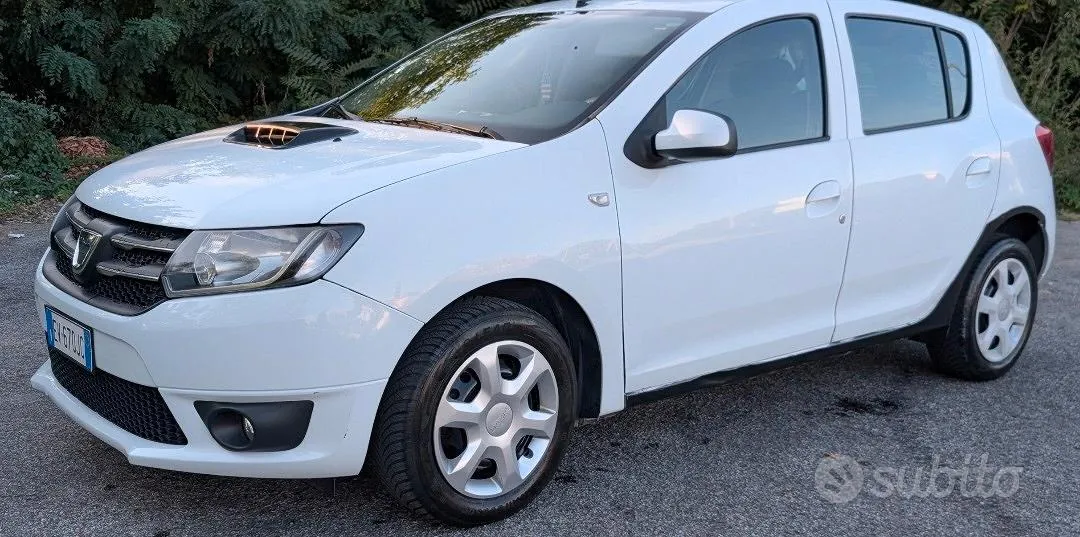 Dacia Sandero 2014 photo 3