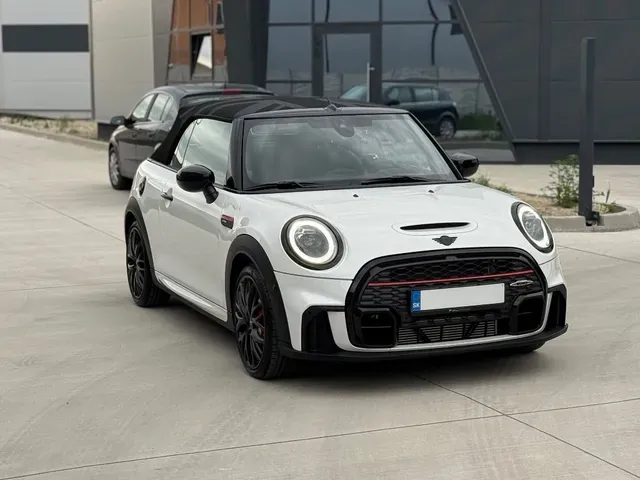 Mini John Cooper Works 2024 photo 2