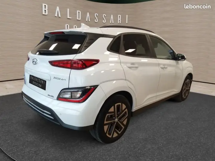 Hyundai Kona 2022 photo 2