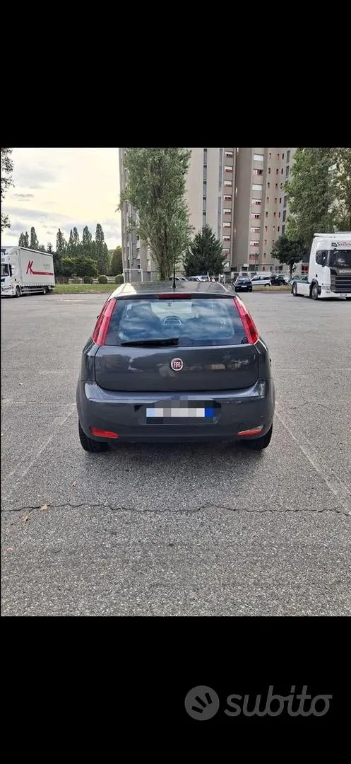 Fiat Punto 2018 photo 2