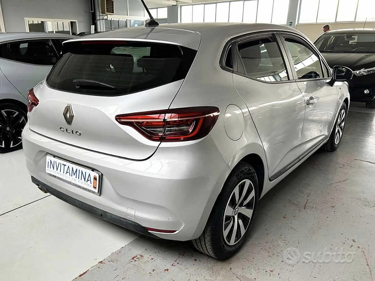 Renault Clio 2023 photo 5