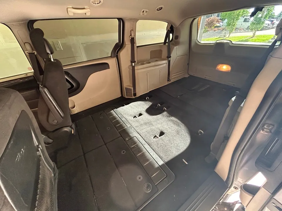 Dodge Grand Caravan 2015 photo 5