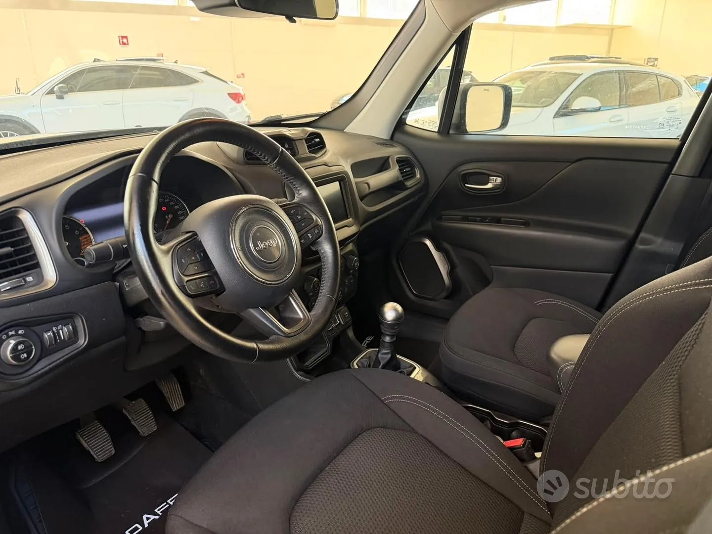 Jeep Renegade 2018 photo 3