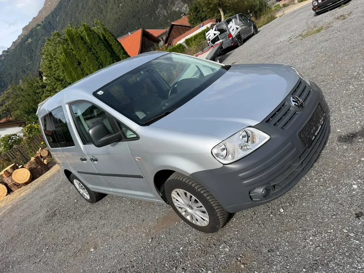 Volkswagen Caddy 2009 photo 3