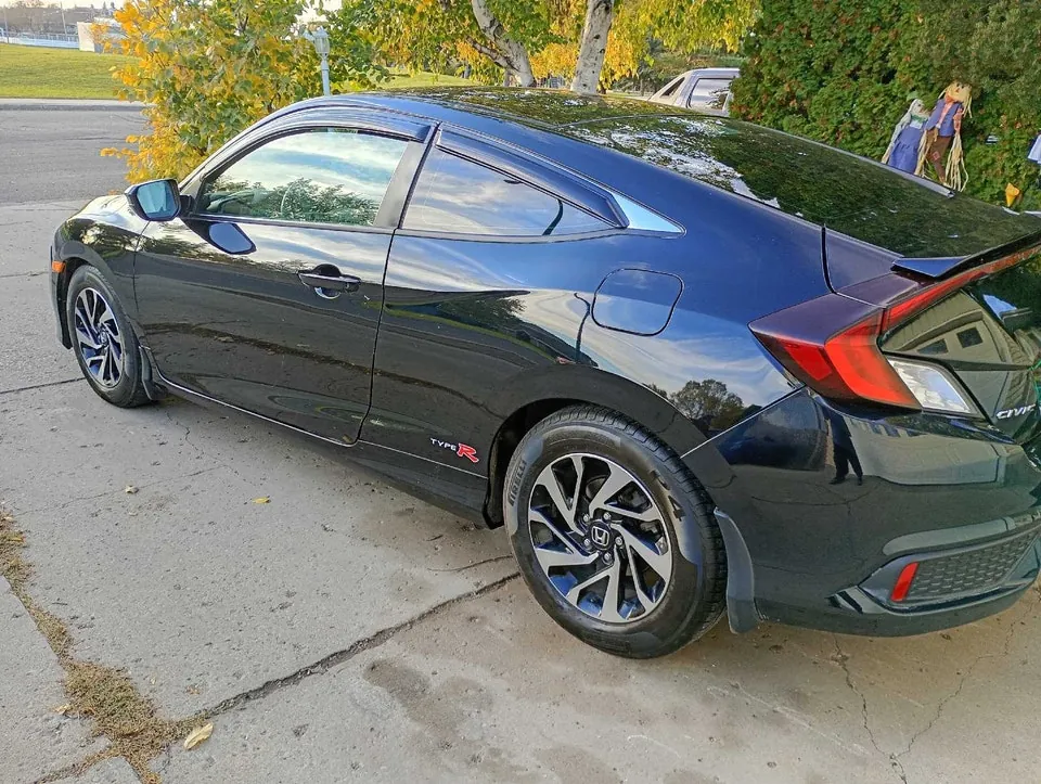 Honda Civic 2018 photo 5