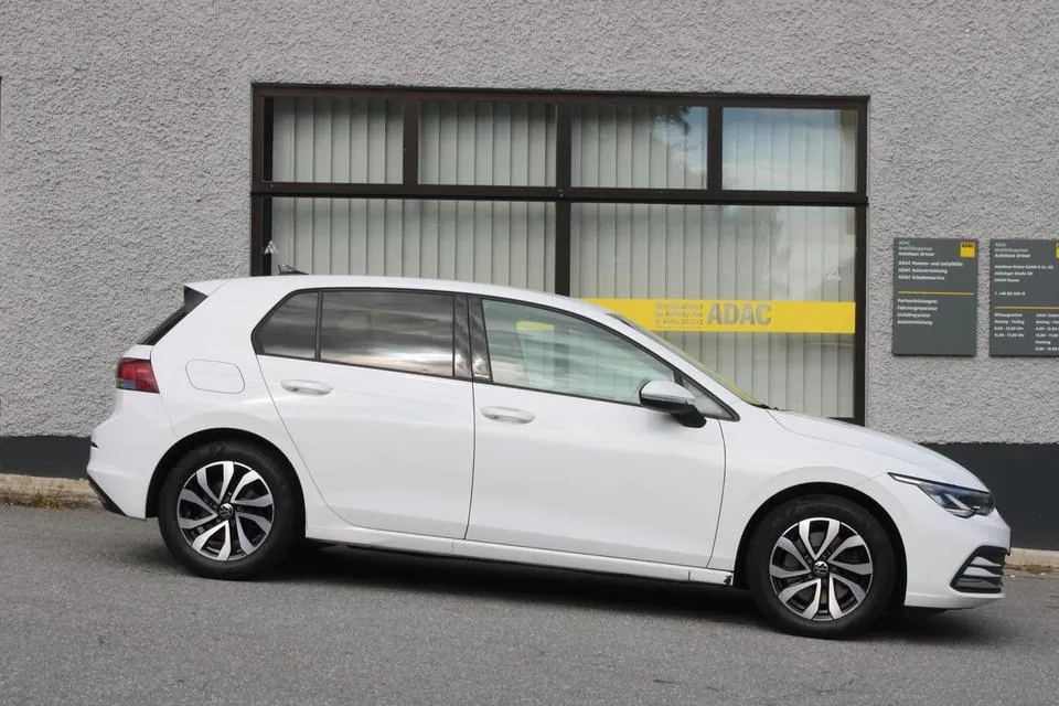 Volkswagen Golf Active