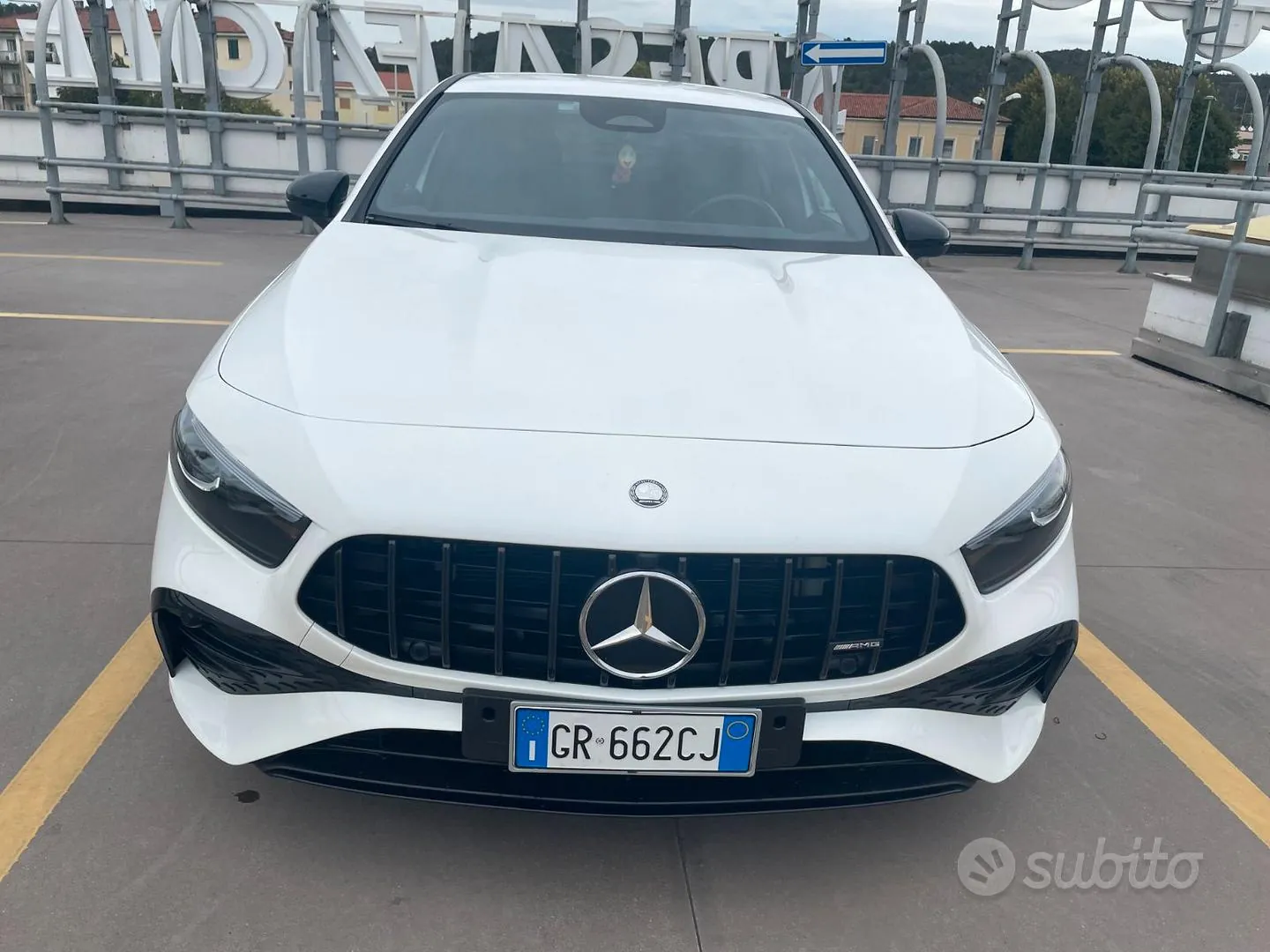 Mercedes-Benz A35 Amg 2023 photo 2