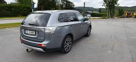 Mitsubishi Outlander 2015 photo 4