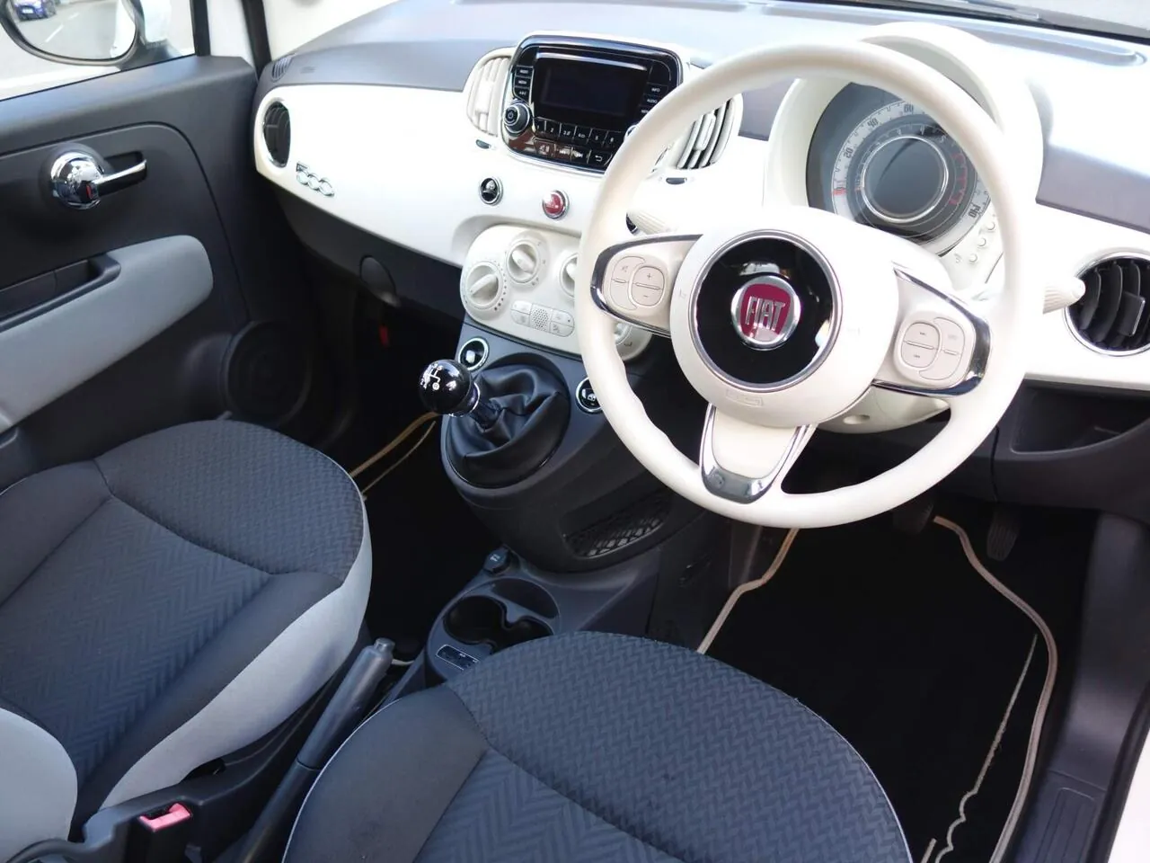 Fiat 500 2016 photo 5