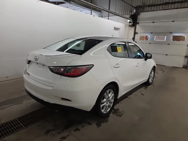 Toyota Yaris 2018 photo 4