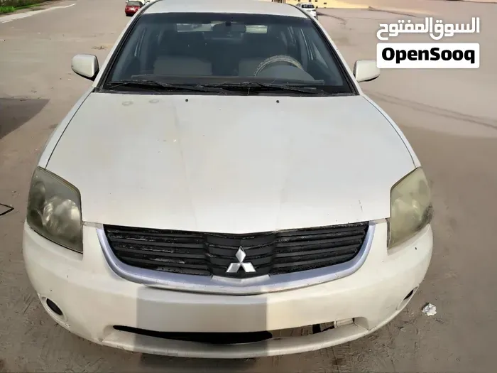 Mitsubishi Galant 2027 photo 2