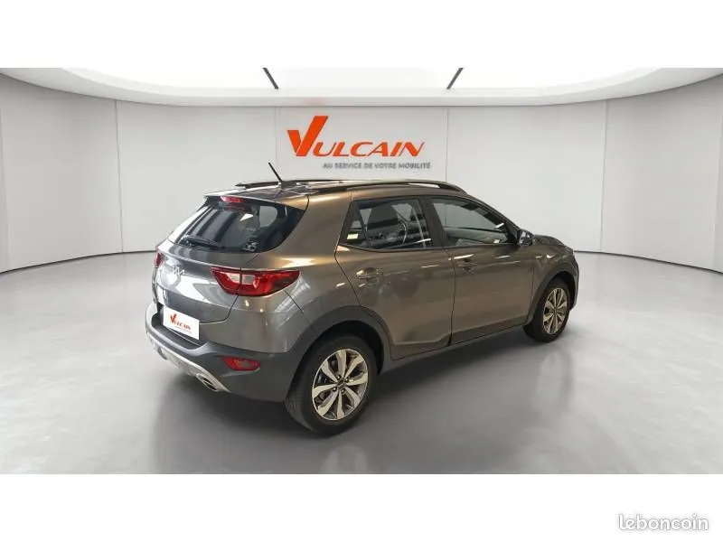 Kia Stonic 2023 photo 5