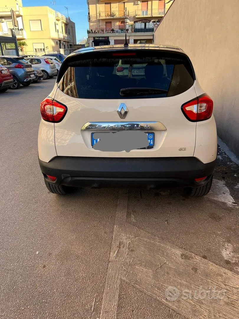 Renault Captur 2016 photo 2