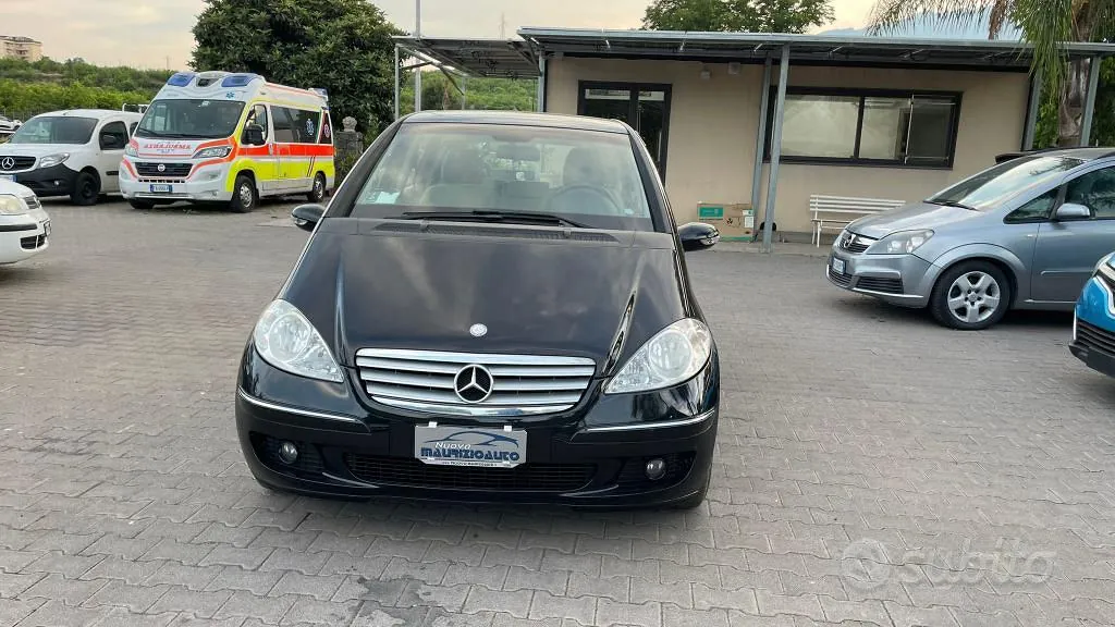 Mercedes-Benz A