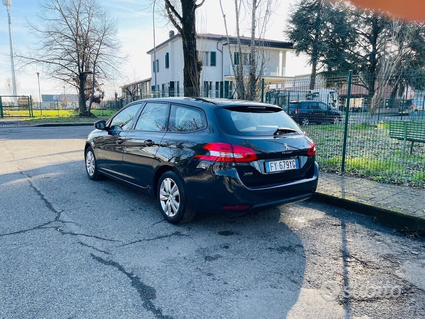 Peugeot 308 2019 photo 2