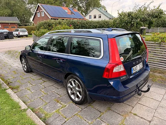 Volvo V70 2012 photo 4