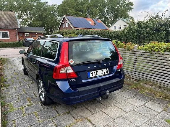 Volvo V70 2012 photo 3