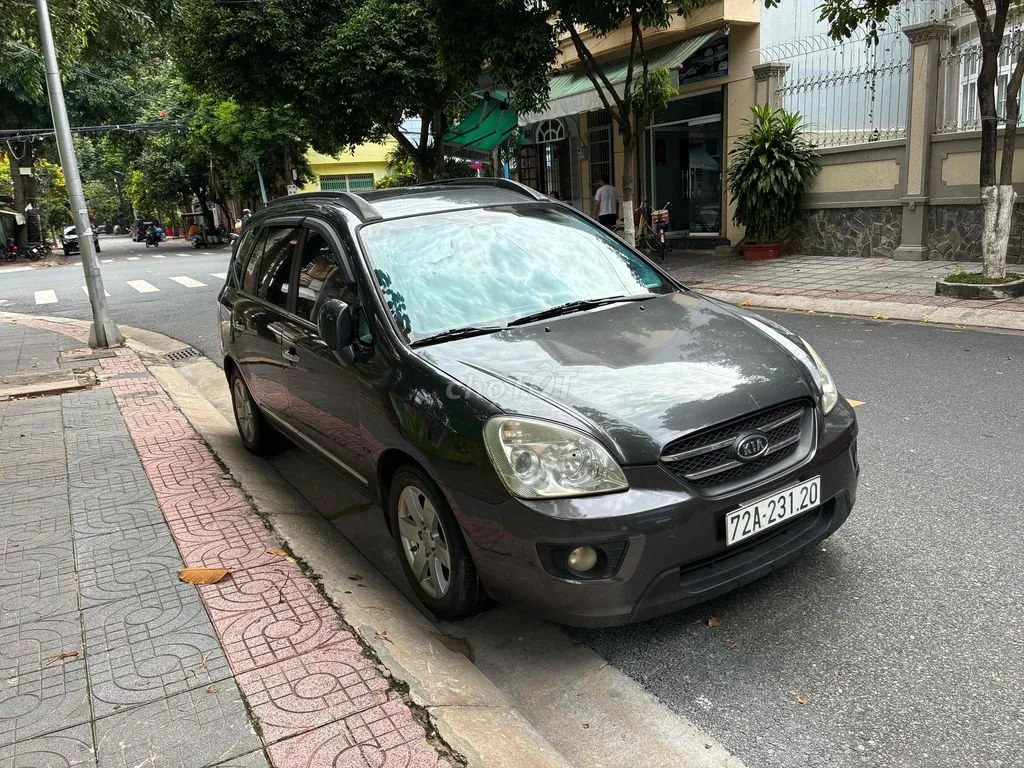 Kia Carens 2008 photo 4