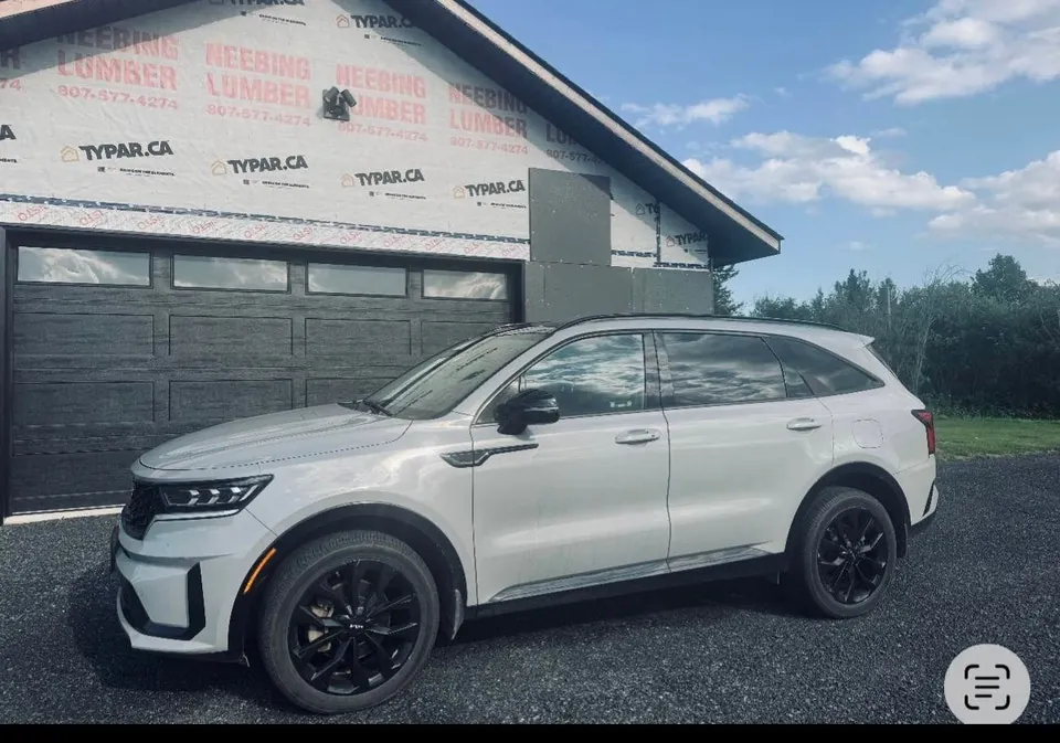 Kia Sorento 2023 photo 2