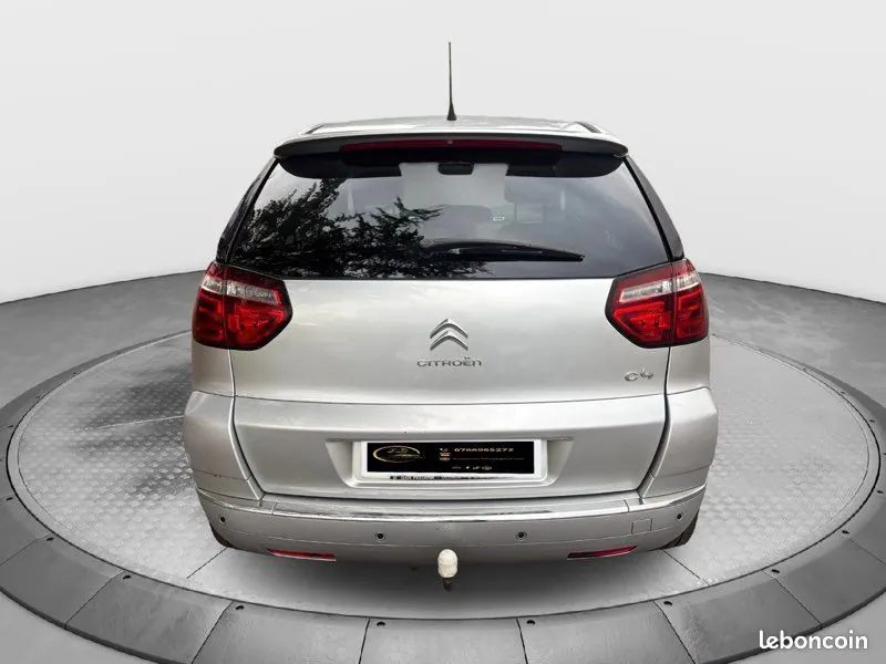 Citroen C4 Picasso 2011 photo 5