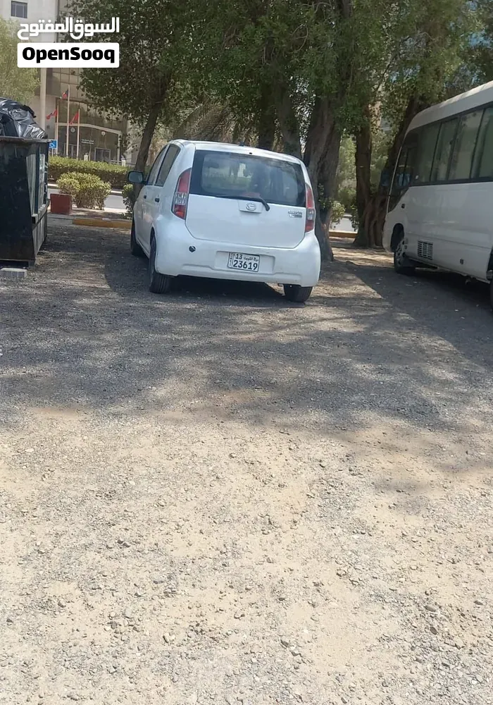 Daihatsu Sirion 2016 photo 2
