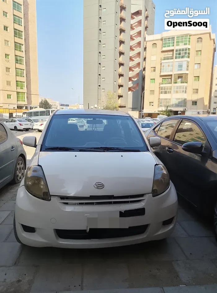 Daihatsu Sirion 2016 photo 5
