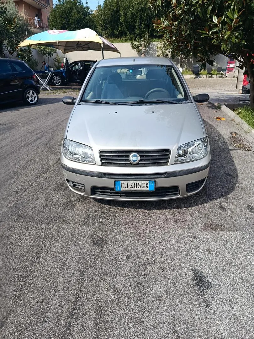 Fiat Punto 2005 photo 3