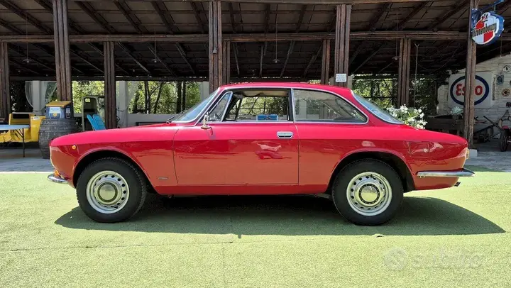 Alfa Romeo Gt 1300 Junior 1971 photo 3