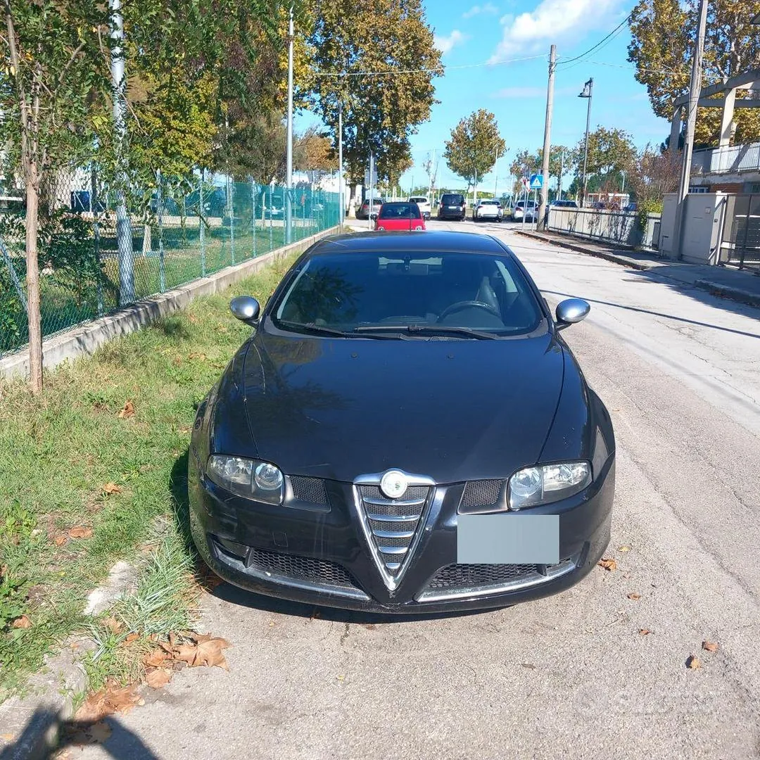 Alfa Romeo Gt 2008 photo 4